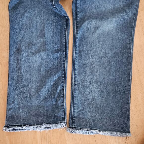 Democracy "Ab" Tech Raw Hem Crop Slim Straight Jeans Sz 12 - Picture 7 of 9